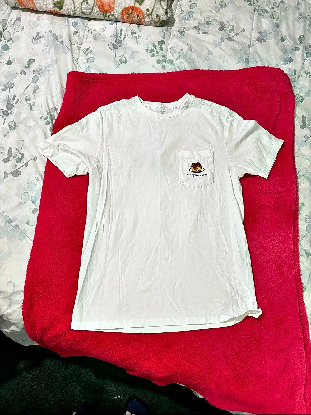 Women’s Vineyard Vines Lobster Roll Whale Short-Sleeve Pocket Tee White-Size S